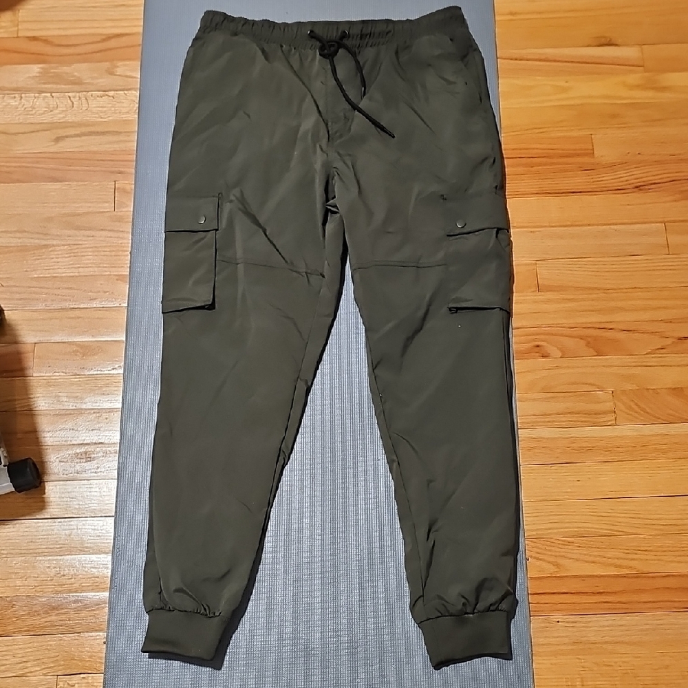 Women's Olive Cargo Pants